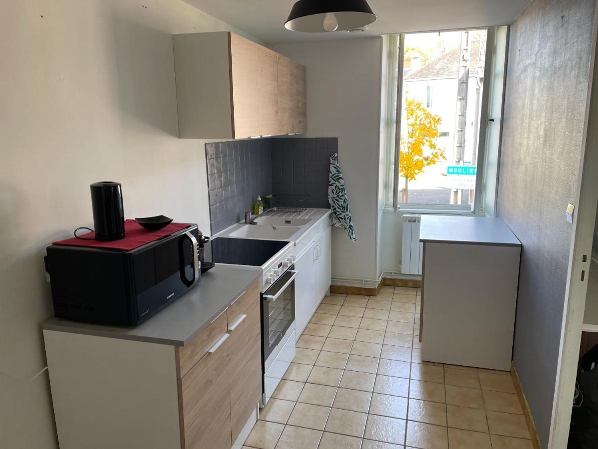 Charmant T2 Au 1Er Dans Residence Avec Parc Arbore 圣皮埃尔－勒穆捷 外观 照片