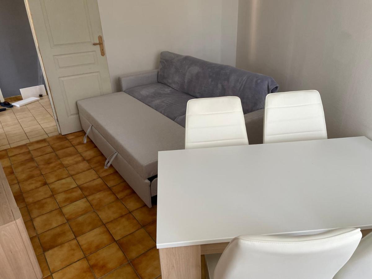 Charmant T2 Au 1Er Dans Residence Avec Parc Arbore 圣皮埃尔－勒穆捷 外观 照片